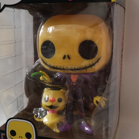 Brand New Disney Funko Pop 809 Jumbo Extra Large Jack Skellington & Zero *glows* - Picture 3 of 8